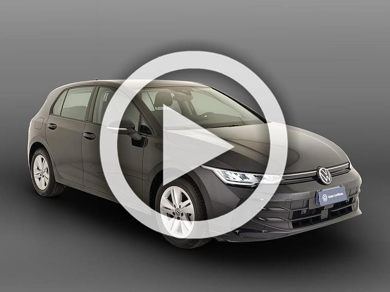 Usata VW Golf VIII Life 116 CV (85 kW) 2025 Nero Berlina