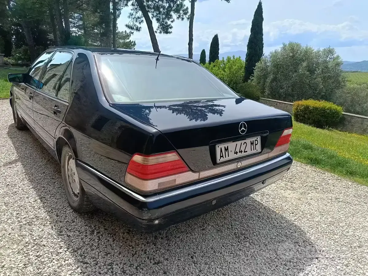Usata Mercedes 500 320 CV (235 kW) 1994 Blu Berlina
