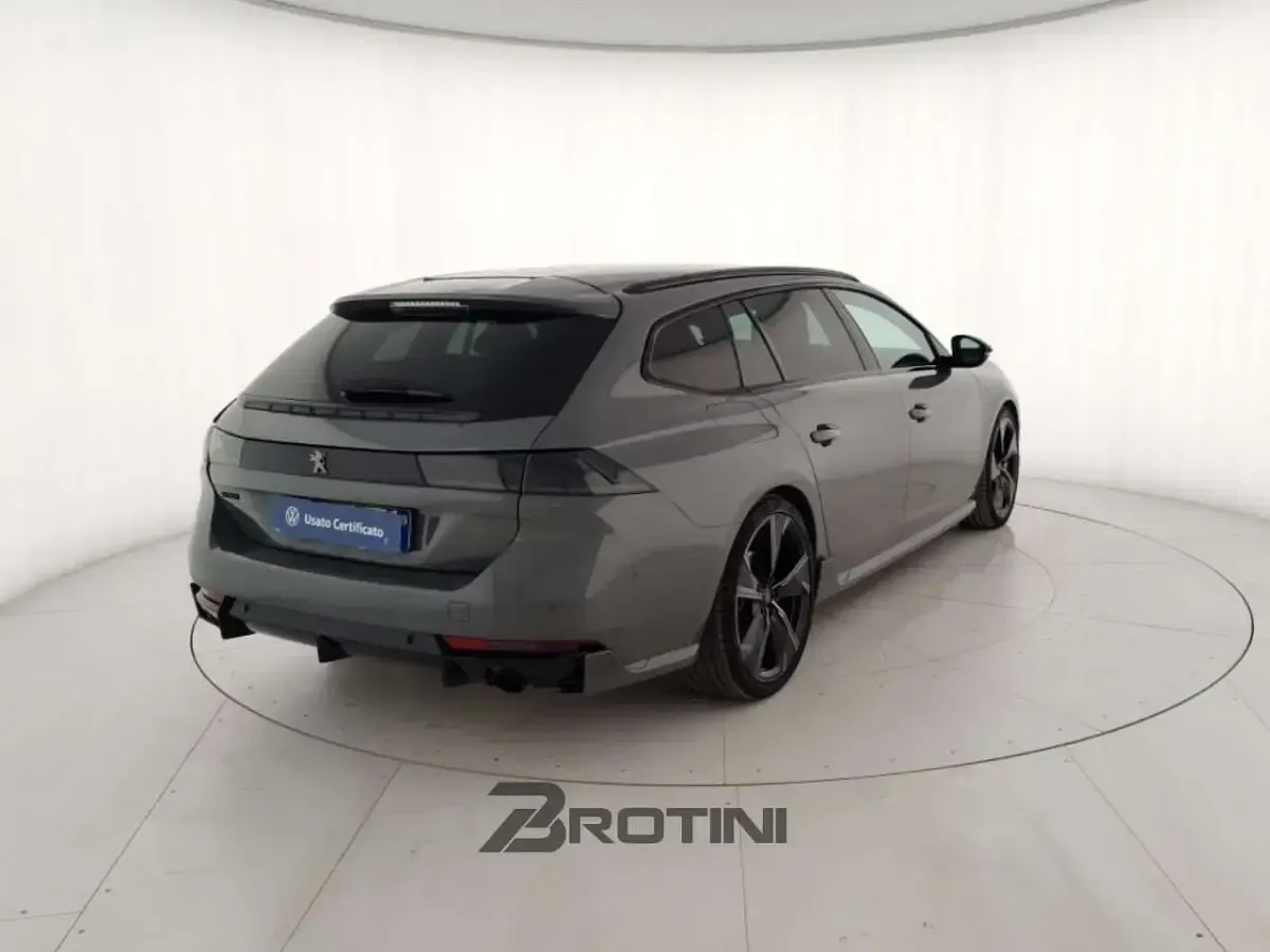 Usata Peugeot 508 Peugeot Sport Engineered 360 CV (264 kW) 2023 Grigio Station wagon