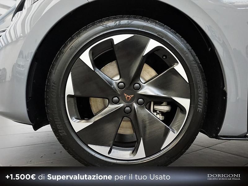 Usata Cupra Born 69 kW (95 CV) 2023 Grigio vapore Utilitaria