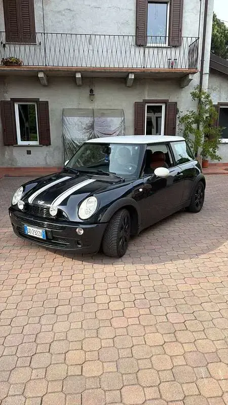 Usata Mini ONE Seven 90 CV (66 kW) 2006 Utilitaria
