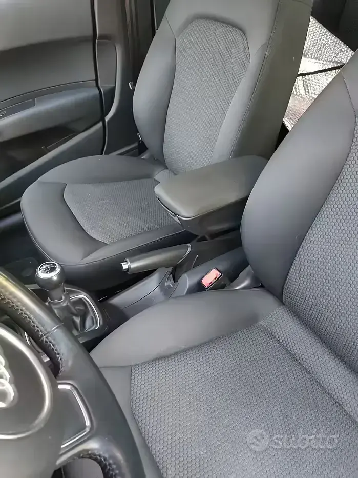 Usata Audi A1 90 CV (66 kW) 2015 Grigio Utilitaria