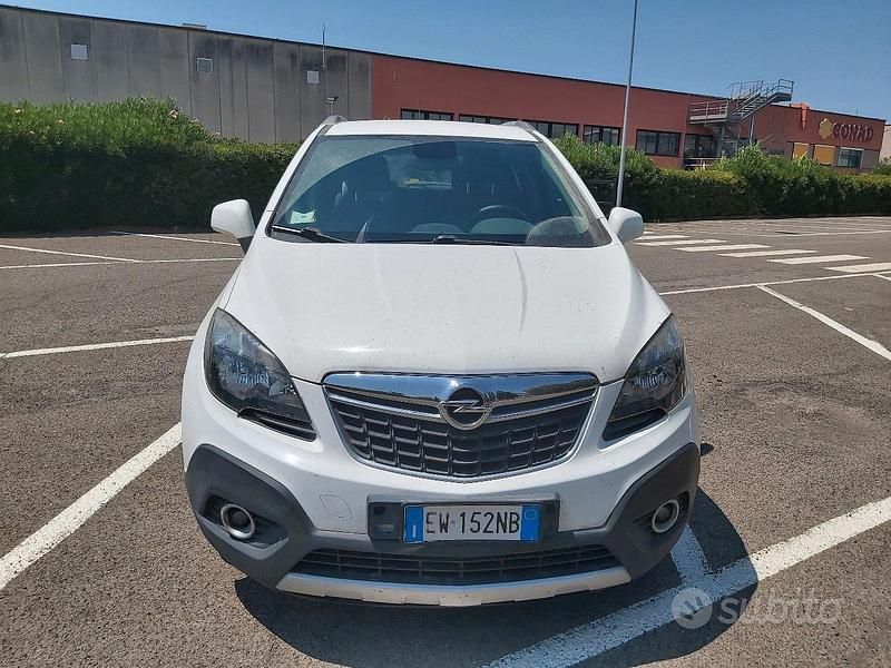Bianco Usata 2014 Opel Mokka SUV | 6500 € (Ottimo prezzo) - Immagine 1/4