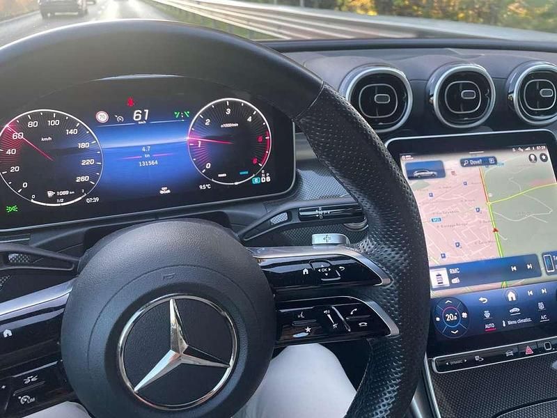 Usata Mercedes C300e 265 CV (194 kW) 2023 Nero Station wagon