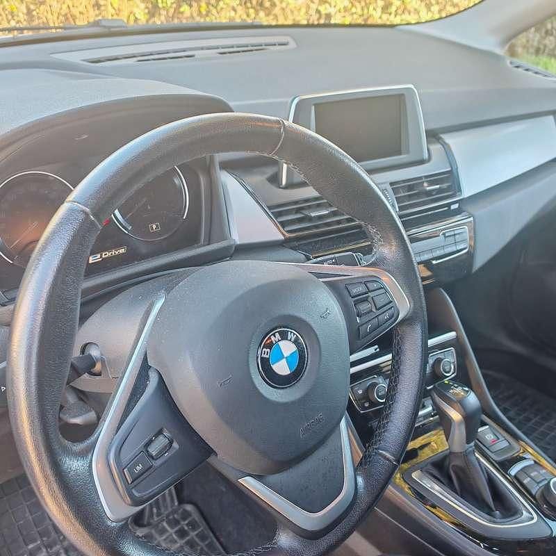 Usata BMW 225 Active Tourer Advantage 136 CV (100 kW) 2020 Bianco Monovolume