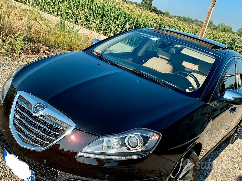 Nero Usata 2010 Lancia Delta Due volumi | 6100 € - Immagine 1/4
