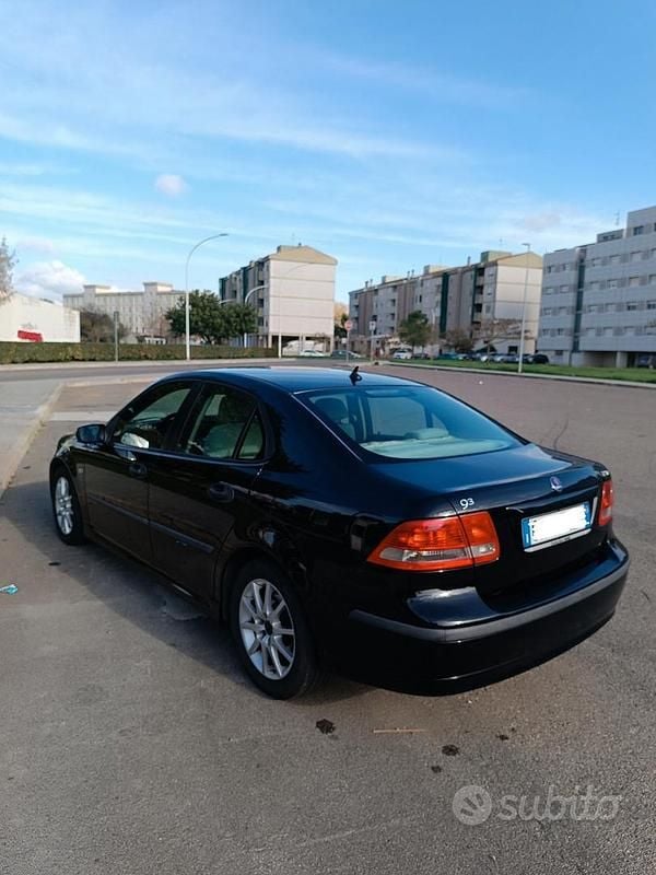 Usata Saab 9-3 150 CV (110 kW) 2004 Nero Berlina