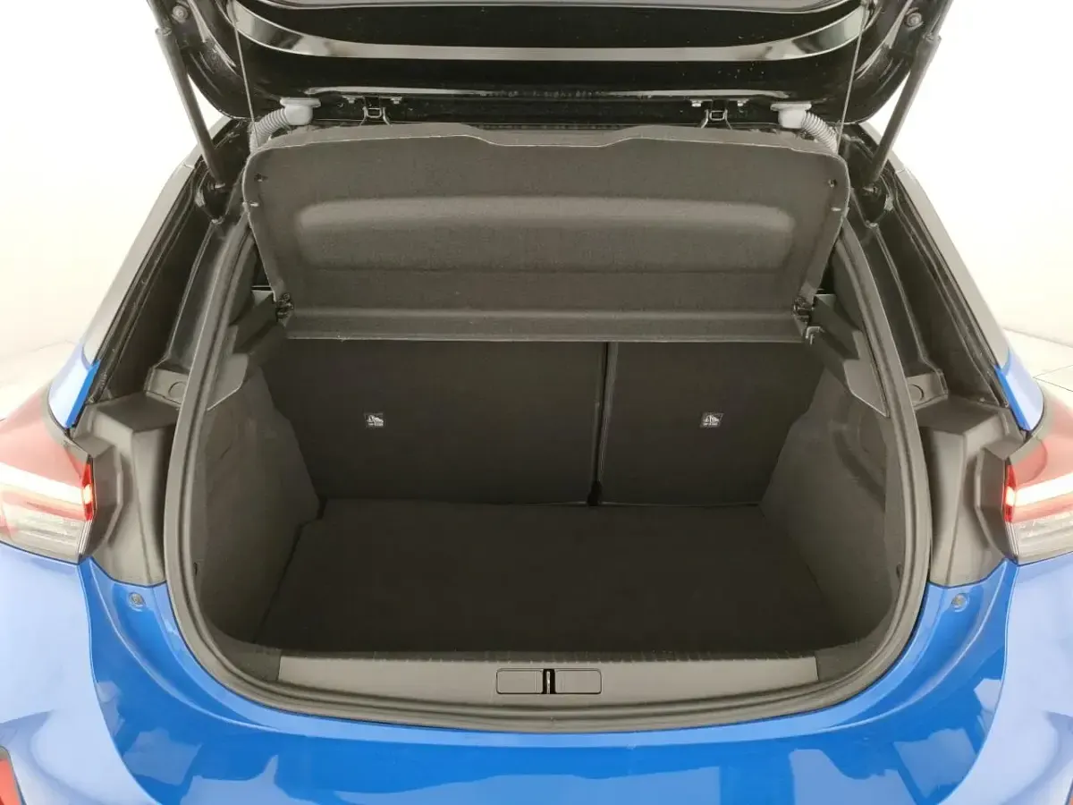 Usata Opel Corsa S 100 CV (73 kW) 2025 Blu Utilitaria