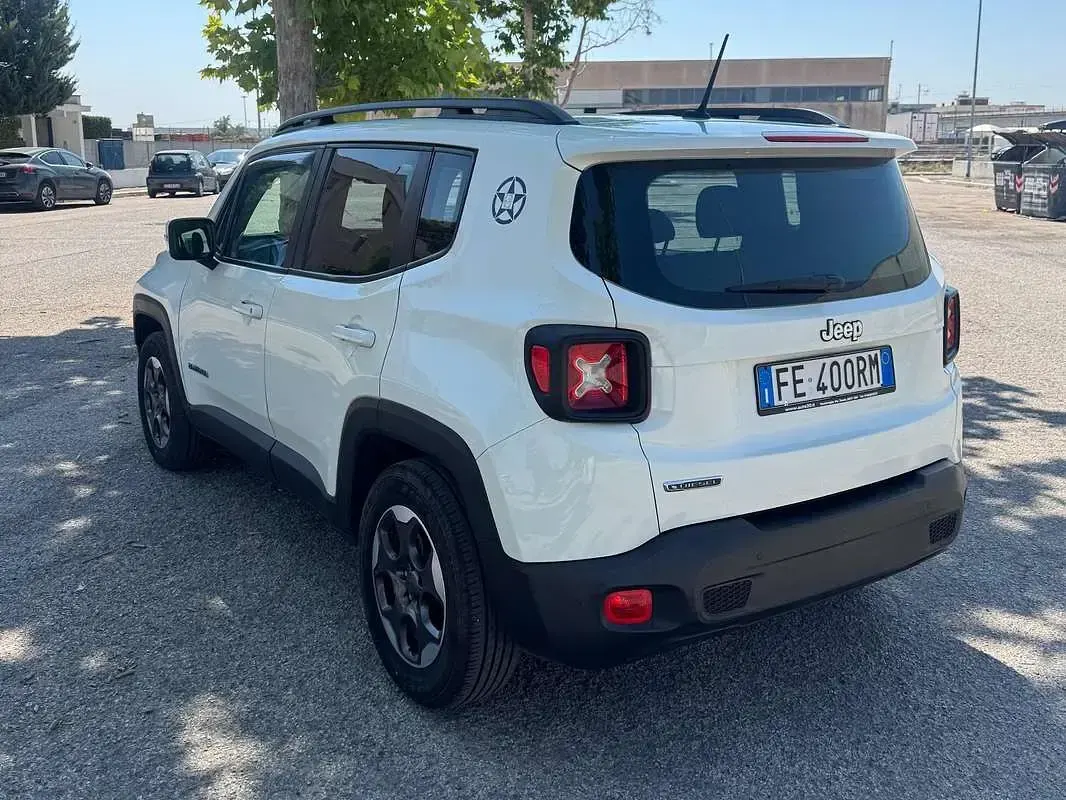 Usata Jeep Renegade 120 CV (88 kW) 2015 Bianco SUV