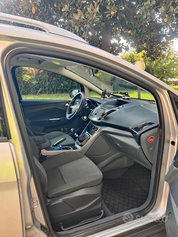 Usata Ford C-MAX 2012 Grigio Monovolume