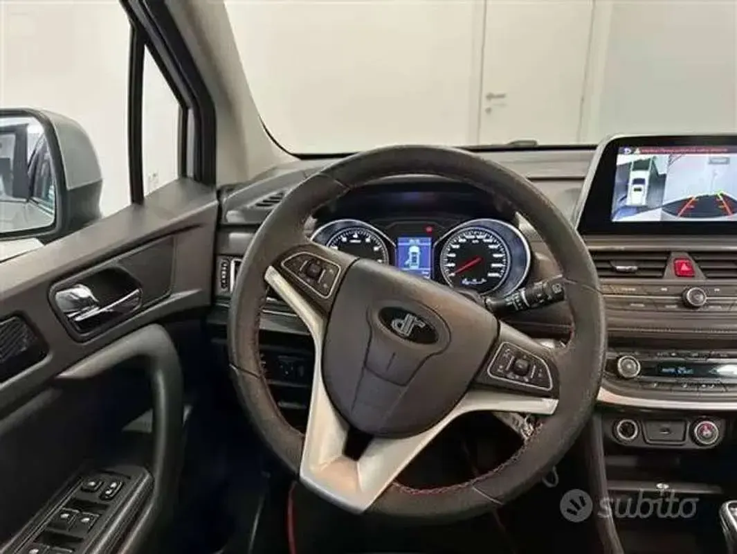 Begagnad DR DR4 114 HK (83 kW) 2019 Silver SUV