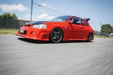 Rosso Usata 1996 Honda Civic Tre volumi | 15.000 € - Immagine 1/4