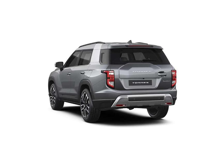 Nuova Ssangyong (KGM) Torres 173 CV (127 kW) 2025 Grigio scuro SUV