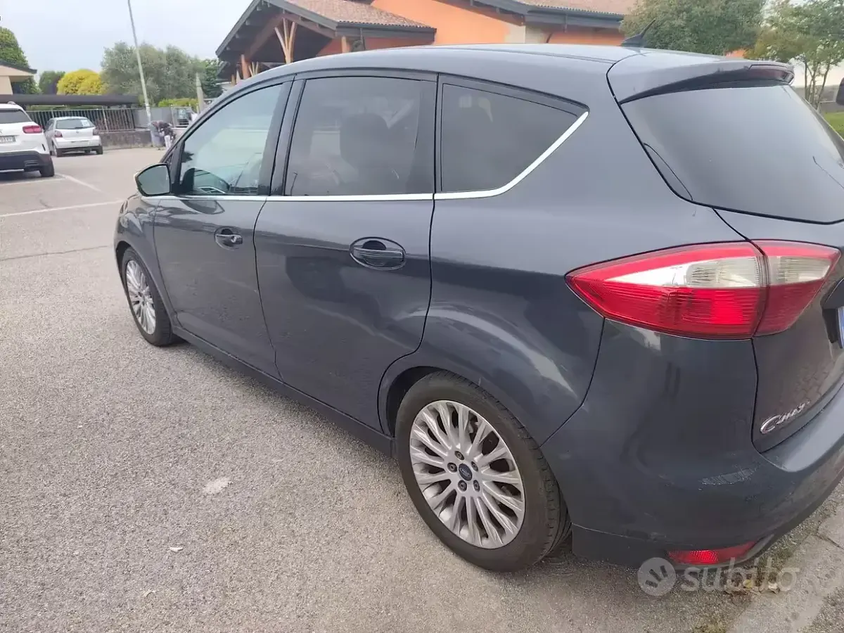 Usata Ford C-MAX 120 CV (88 kW) 2013 Monovolume