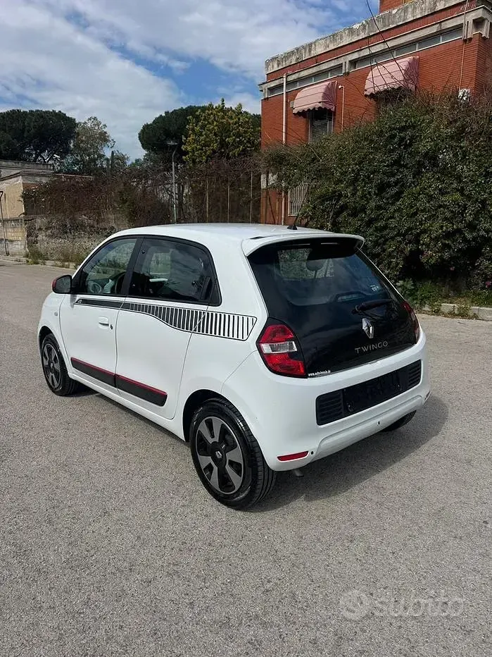 Usata Renault Twingo 66 kW (90 CV) 2026 Bianco Utilitaria