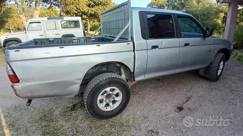 Usata Mitsubishi L200 72 CV (52 kW) 2000 Pick-up