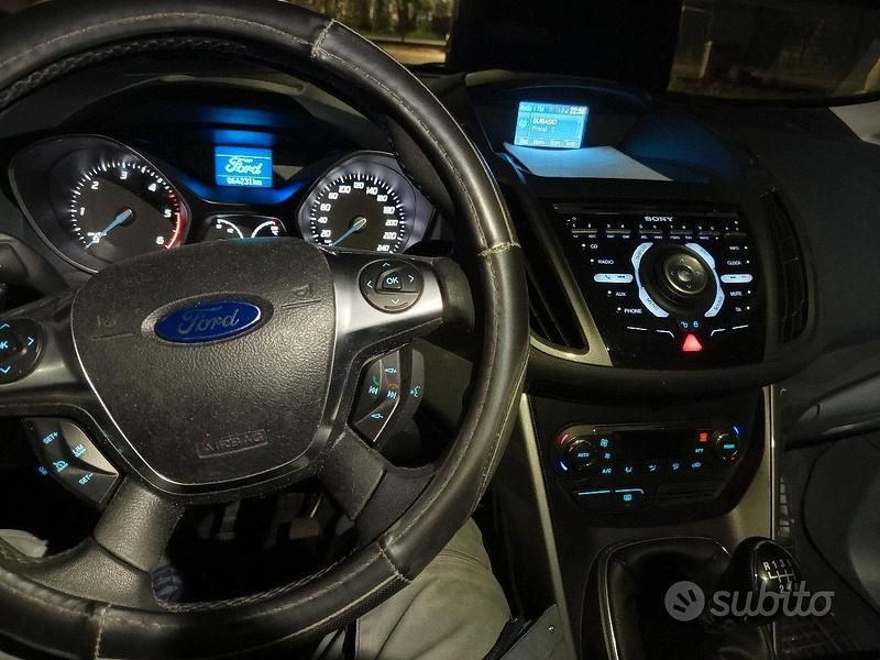 Usata Ford C-MAX 125 CV (91 kW) 2012 Grigio Monovolume