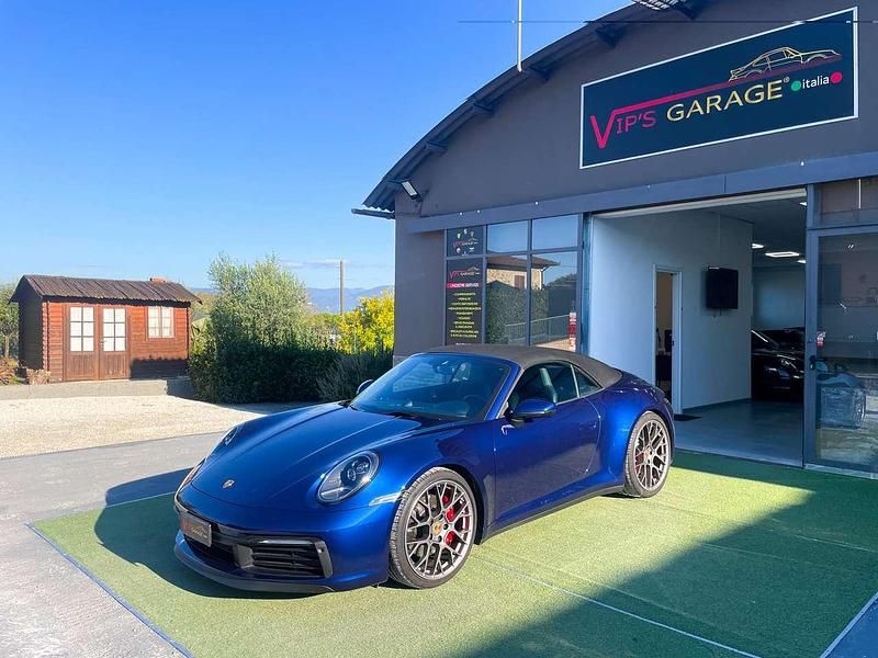 Blu/azzurro Usata 2023 Porsche 911 Carrera S Cabriolet Cabrio | 151.000 € (Cara) - Immagine 1/4