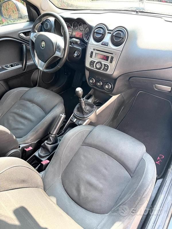 Usata Alfa Romeo MiTo Progression 69 CV (50 kW) 2012 Nero Utilitaria