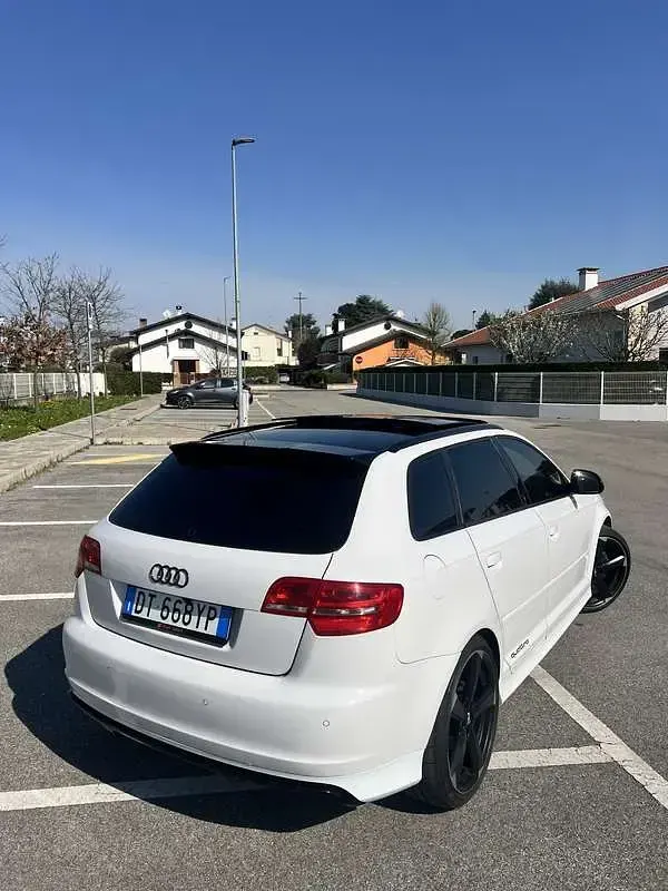 Usata Audi A3 160 CV (117 kW) 2009 Bianco Utilitaria