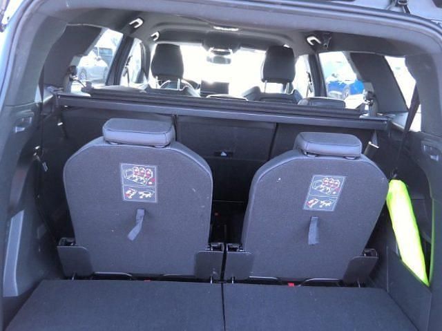 Usata Peugeot 5008 GT 136 CV (100 kW) 2024 Grigio Monovolume