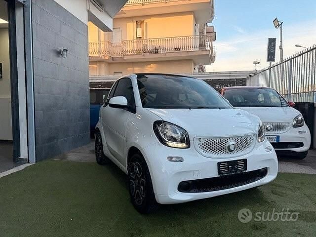 Usata Smart ForTwo Coupé 89 CV (65 kW) 2017 Bianco Coupé