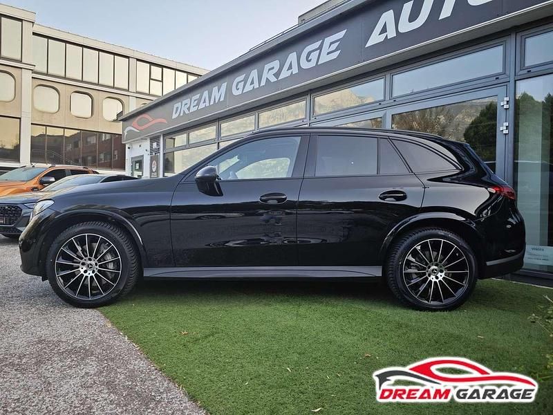 Usata Mercedes GLC220 AMG Line Premium Plus 197 CV (144 kW) 2023 Nero SUV