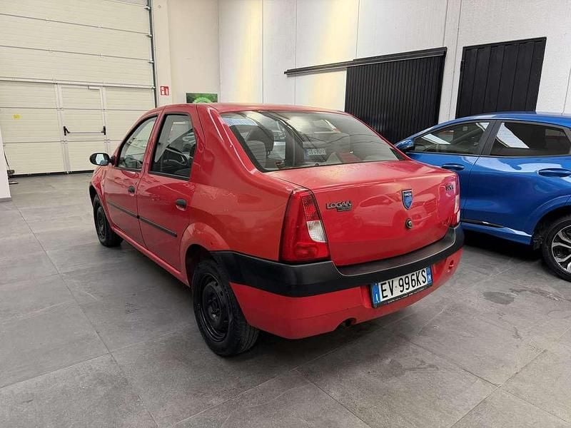 Usata Dacia Logan Lauréate 75 CV (55 kW) 2006 Berlina