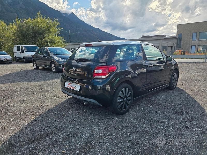 Usata Citroën DS3 95 CV (69 kW) 2011 Nero Coupé