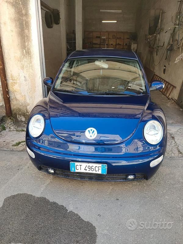 Usata VW New Beetle 2004 Utilitaria