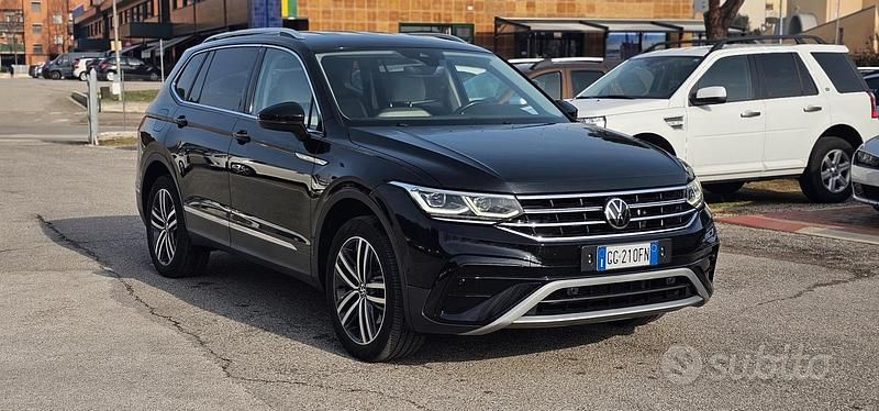 Usata VW Tiguan 2022 Nero SUV