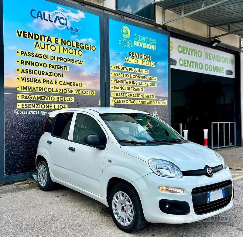 Usata Fiat Panda 69 CV (50 kW) 2018 Bianco Utilitaria