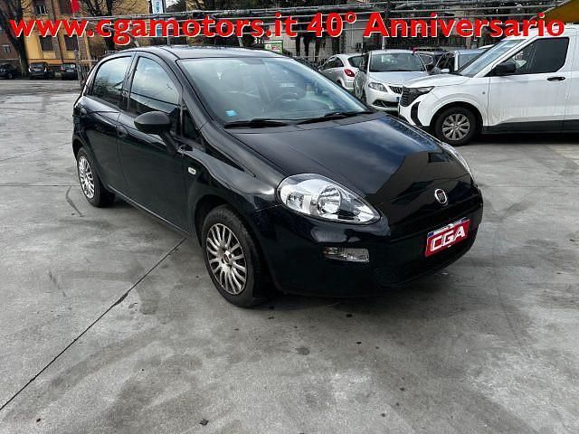 Usata Fiat Punto Street 69 CV (50 kW) 2018 Nero Station wagon