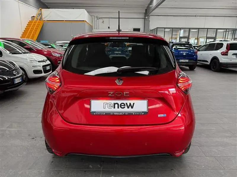 Usata Renault Zoe Intens 100 kW (136 CV) 2021 Rosso Utilitaria