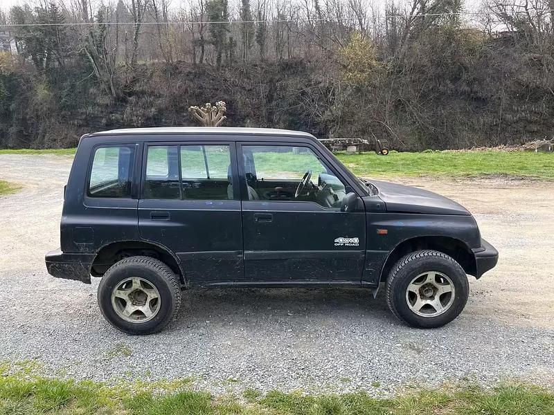 Usata Suzuki Vitara 1995 Nero Furgone