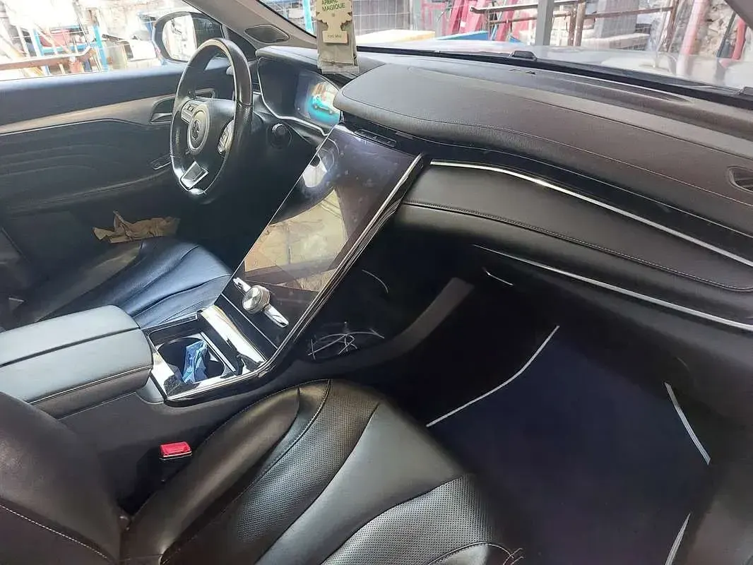 Usata MG Marvel R Performance 105 kW (143 CV) 2022 Bluazzurro SUV