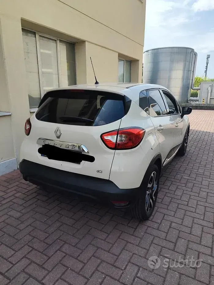 Usata Renault Captur 90 CV (66 kW) 2014 SUV
