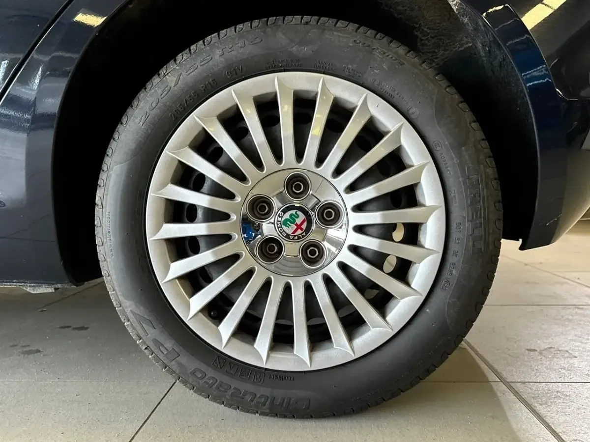 Usata Alfa Romeo Giulietta 120 CV (88 kW) 2018 Blu Utilitaria