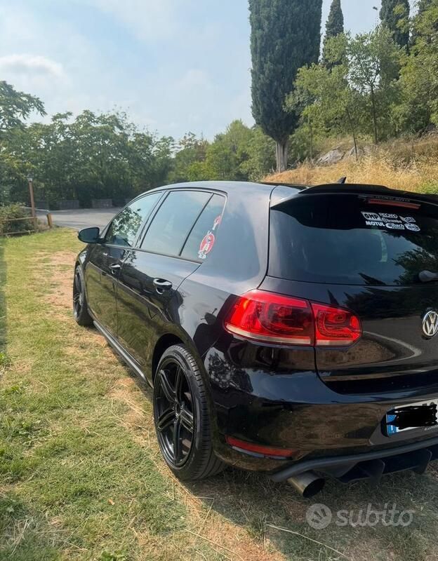 Usata VW Golf VI GTI 210 CV (154 kW) 2011 Nero Utilitaria