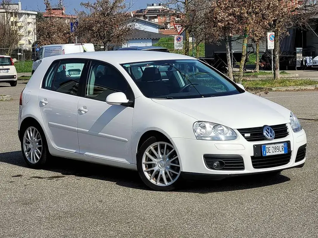 Usata VW Golf V GTD 170 CV (125 kW) 2007 Bianco Berlina