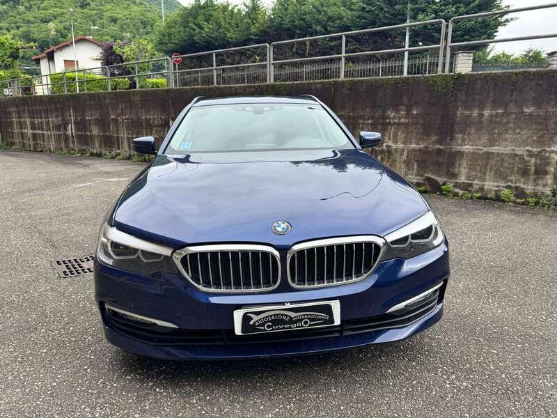 Usata BMW 520 190 CV (139 kW) 2018 Blu/azzurro Station wagon