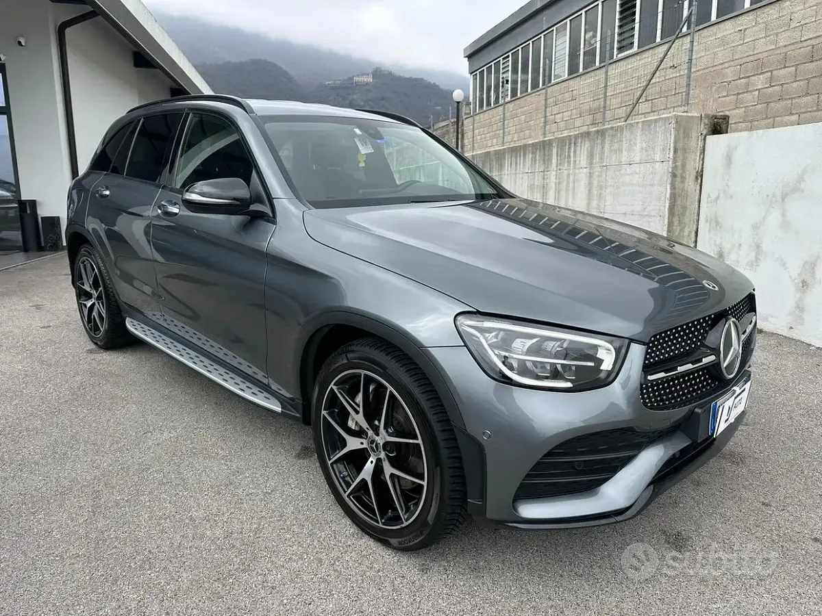 Usata Mercedes GLC300 Premium 245 CV (180 kW) 2022 SUV