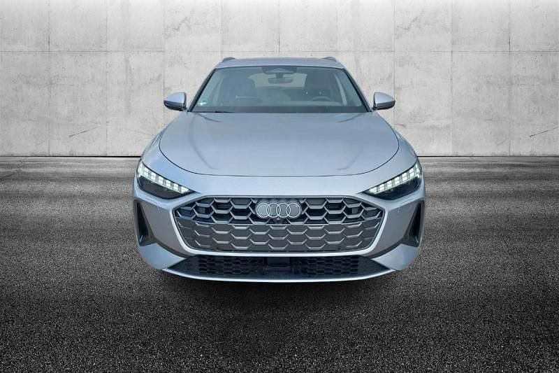 Usata Audi A5 Advanced 204 CV (150 kW) 2025 Argento metallizzato Station wagon