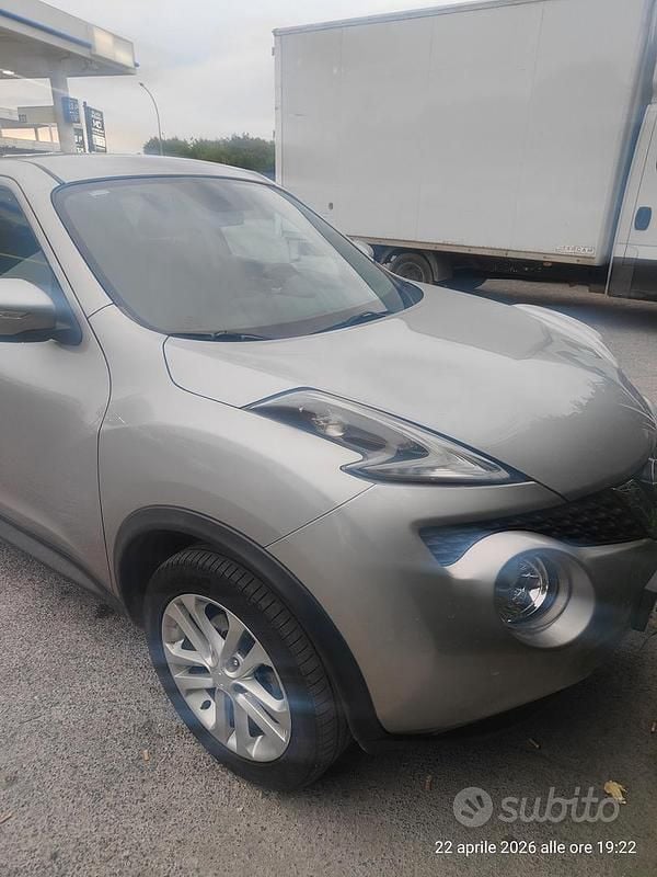 Usata Nissan Juke 110 CV (80 kW) 2017 Grigio SUV