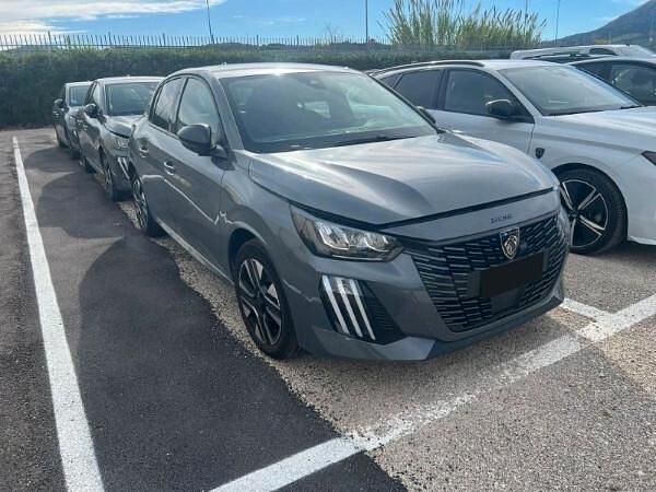 Usata Peugeot 208 Allure 100 CV (73 kW) 2025 Grigio Utilitaria