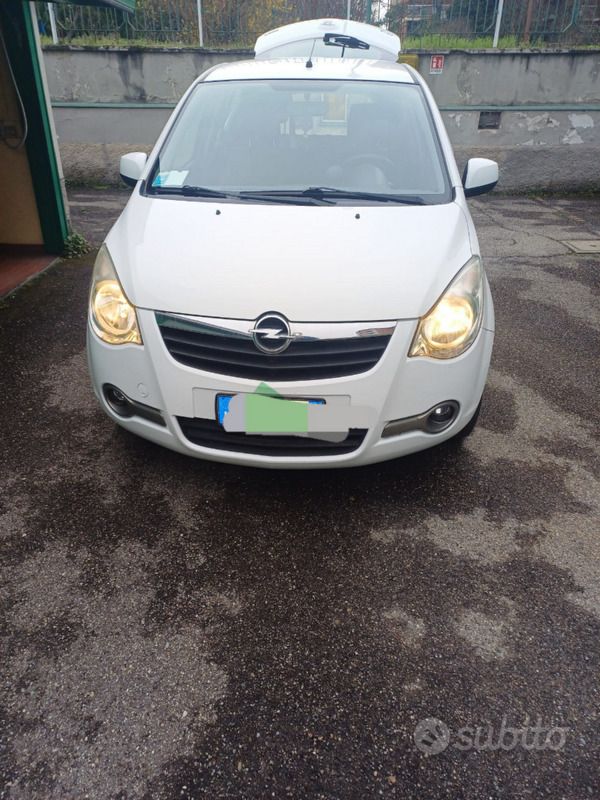 Usata Opel Agila 69 CV (50 kW) 2013 Bianco Utilitaria