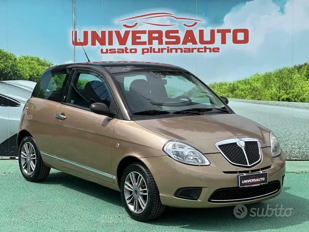 Usata Lancia Ypsilon 60 CV (44 kW) 2007 Utilitaria