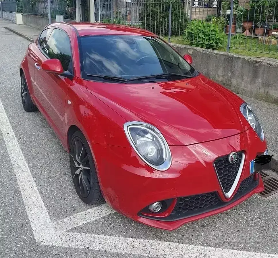 Usata Alfa Romeo MiTo 95 CV (69 kW) 2017 Rosso Utilitaria