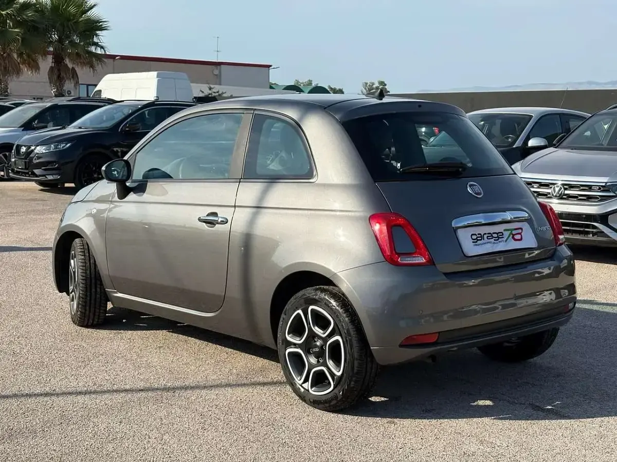 Usata Fiat 500 Club 69 CV (50 kW) 2023 Grigio Utilitaria