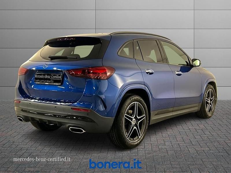 Usata Mercedes GLA200 AMG Line Premium Plus 150 CV (110 kW) 2023 Blu SUV